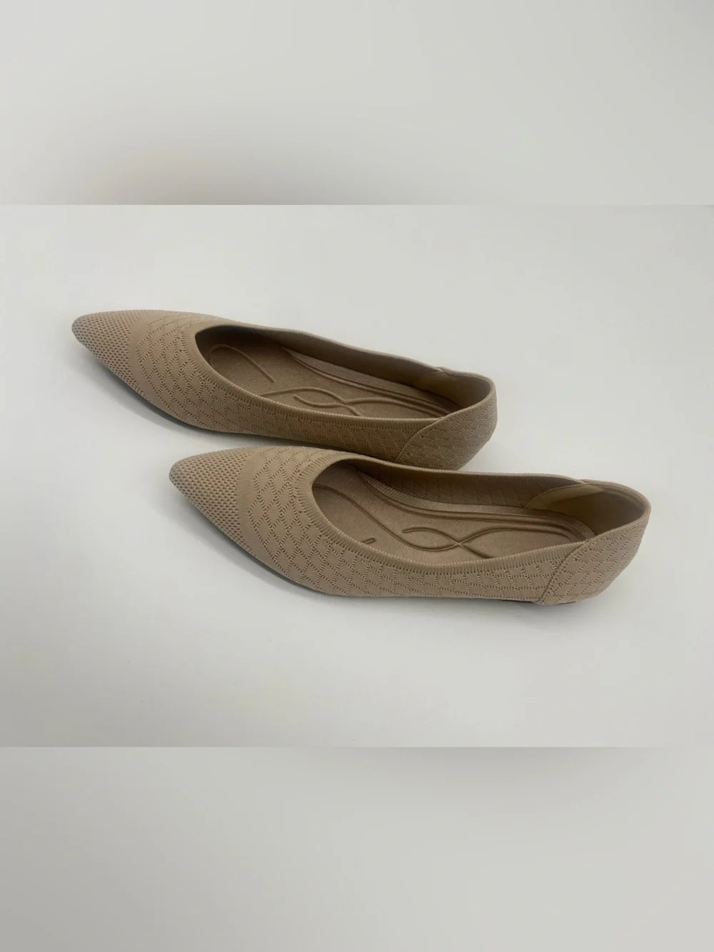 Aomigoct Women’s Size 9 Pointed Toe Knit Ballet Flats Beige Cushioned Slip On